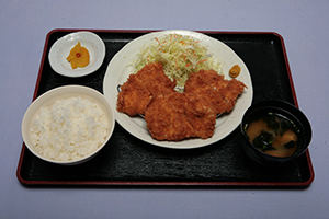 チキンカツ定食